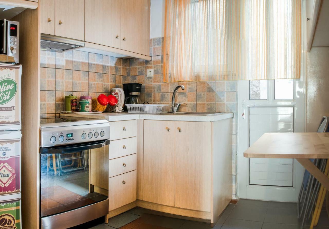 Fix Divine Apartment Athens Exterior photo